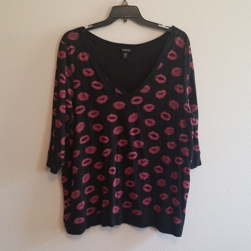 Lipstick Kiss Sweater